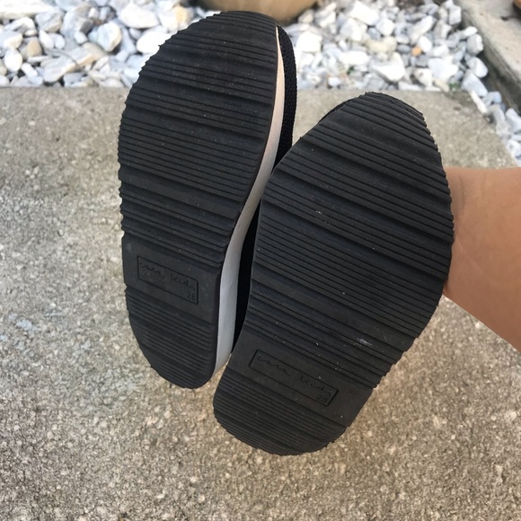 #LOVE Slip on Sneakers Zara Kids size 28 - Picture 4 of 4
